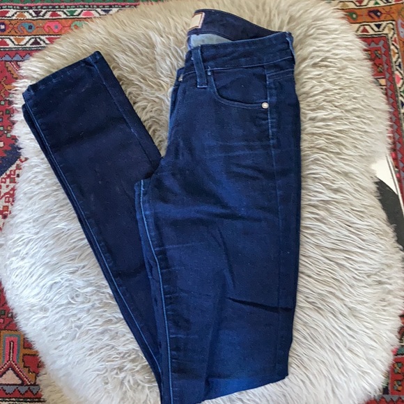 PAIGE Jeans. - Picture 4 of 5